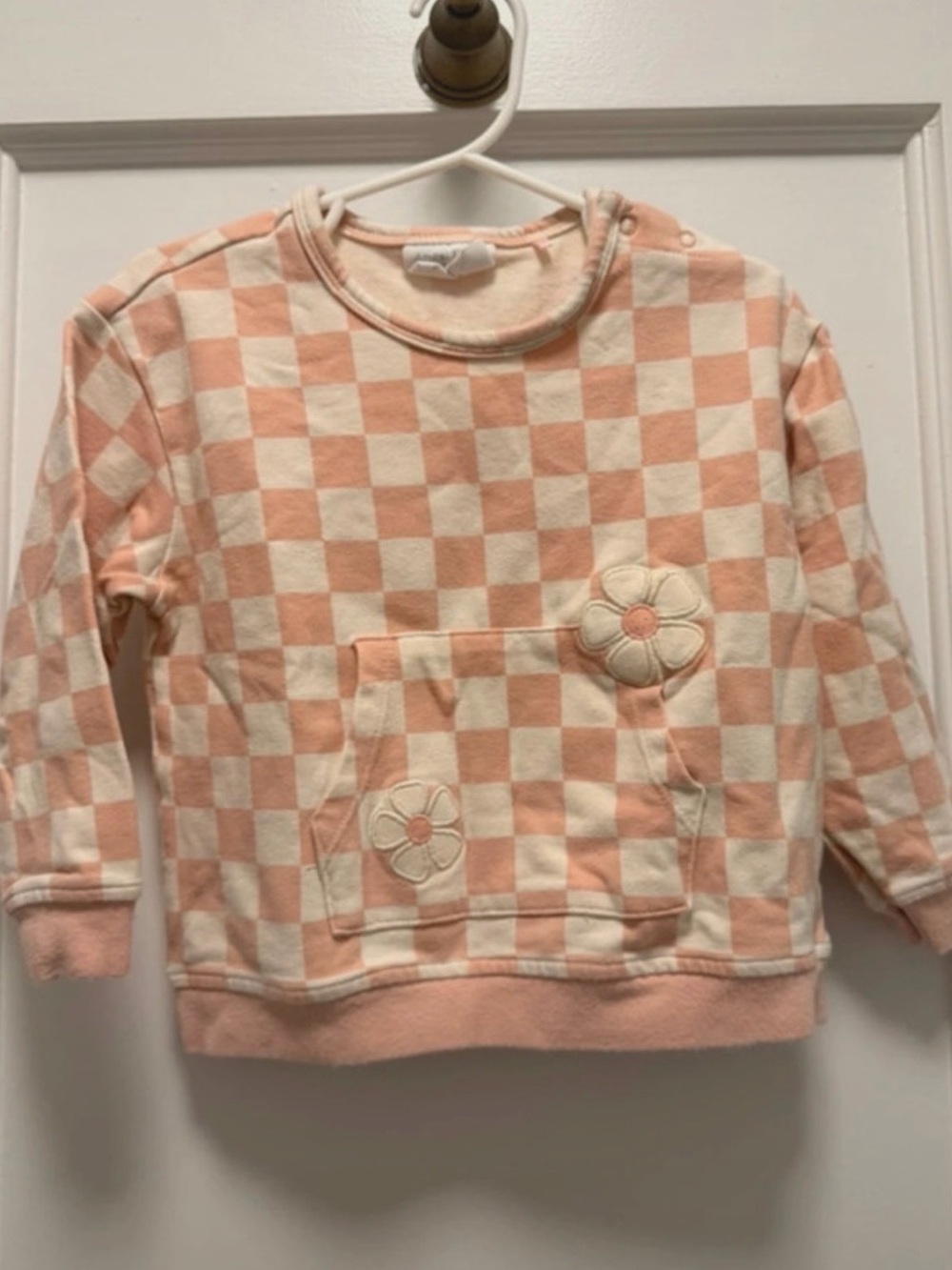 Angel Dear Peach & Cream Checkerboard Pullover Sweatshirt with Flower Appliqués